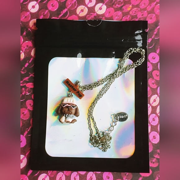Claire's Y2K's Master Pup Necklace - Picture 4 of 4